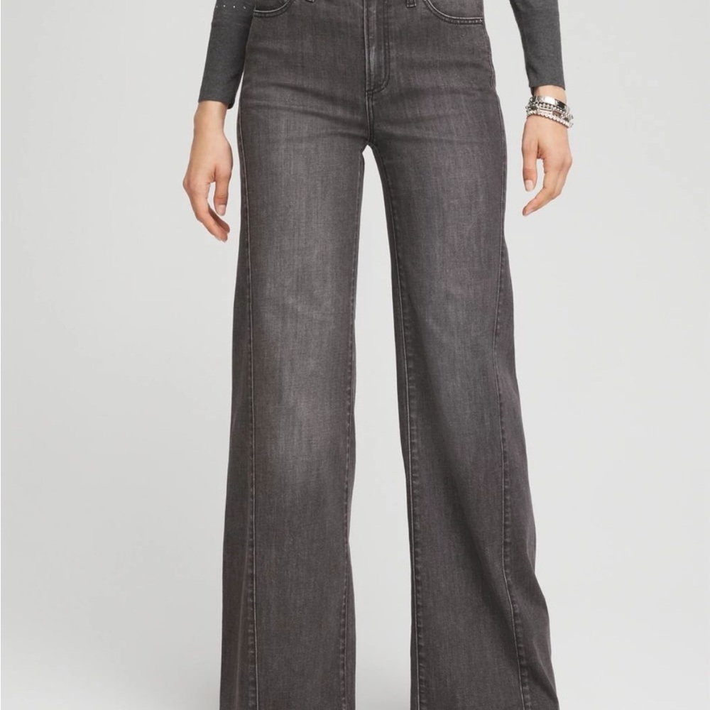 Wide Leg Frayed Hem Jeans